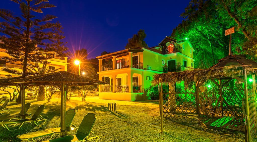 טסיליבי Zarkadis Beach Apartments מראה חיצוני תמונה