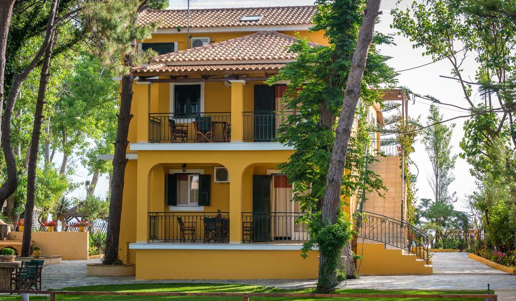 טסיליבי Zarkadis Beach Apartments מראה חיצוני תמונה