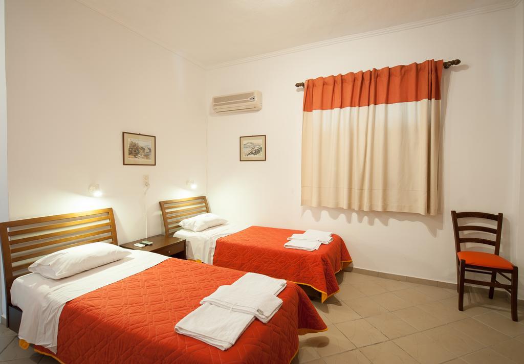 טסיליבי Zarkadis Beach Apartments חדר תמונה