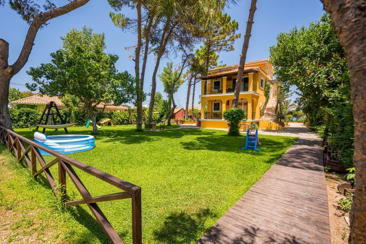 טסיליבי Zarkadis Beach Apartments מראה חיצוני תמונה